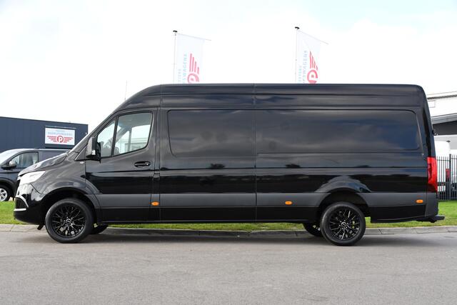 Mercedes-Benz SPRINTER 317 1.9 CDI L3H2 RWD Black Edition Adaptieve Cruise, Camera, Carplay, 10,5'' Mbux, LED, Leder, Stoelverwarming, Dodehoek, NAVI, Uniek!