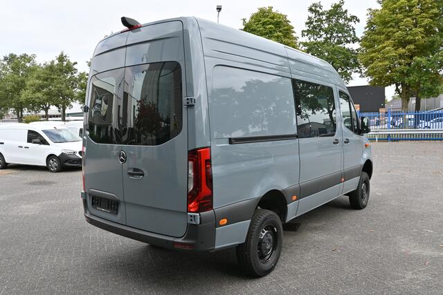 Mercedes-Benz SPRINTER 319 CDI 4x4 L2H2 Pro HD Distronic, Draaistoelen, LED, Electrische schuifdeur