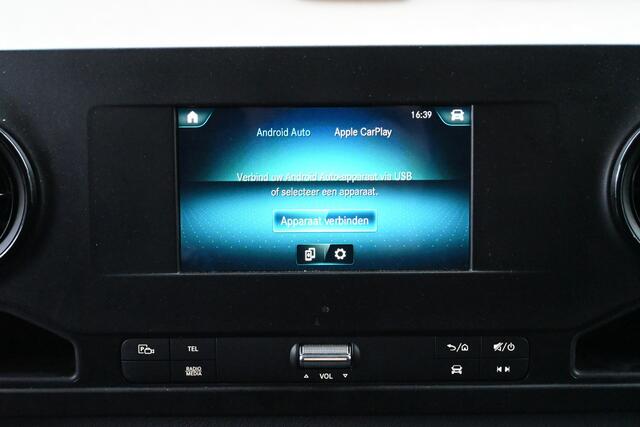 Mercedes-Benz SPRINTER 317 CDI L2H2 RWD MBUX met camera, LED in laadruimte, Opstap