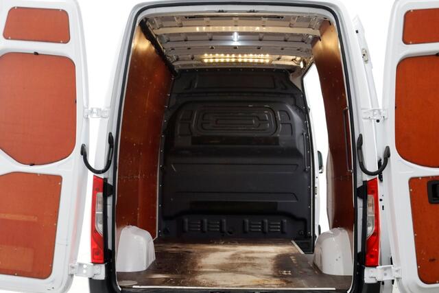 Mercedes-Benz SPRINTER 314 CDI 143pk E6 RWD 7G Automaat L2H2 Navi/Camera/Trekhaak 3500kg 10-2019