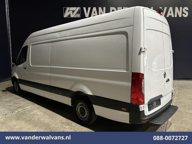 Mercedes-Benz SPRINTER 317 CDI 170pk L3H2 Euro6 Airco | Camera | Apple Carplay | Android Auto MBUX