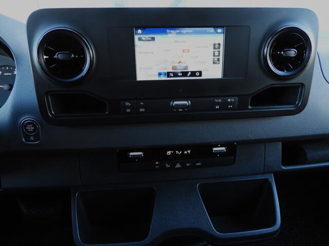 Mercedes-Benz SPRINTER 317 1.9 CDI L3H2 RWD AUT | LED | MBUX | 3.5t TREKHAAK