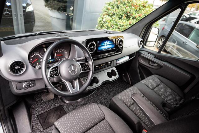 Mercedes-Benz SPRINTER 319 3.0 CDI L3H3 EURO VI-D