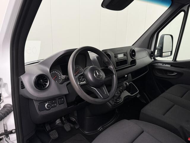 Mercedes-Benz SPRINTER 514CDI Bakwagen+Laadklep | Airco | Cruise | 3-Persoons | Dakspoiler