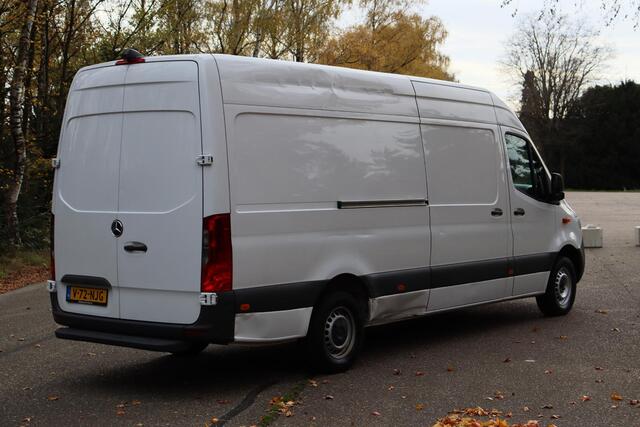 Mercedes-Benz SPRINTER 315 1.9 CDI L4H2 RWD 2023 | Navigatie | Stoelverwarming | 360 Camera + PDC | Stuurwiel Bediening | Carplay | Elektrische Ramen | Boekjes | 2 Sleutels