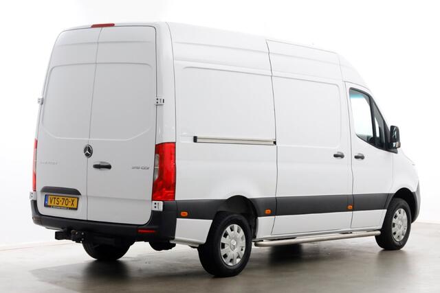 Mercedes-Benz SPRINTER 315 CDI 150pk RWD L2H2 Airco/Trekhaak 3500kg 03-2023
