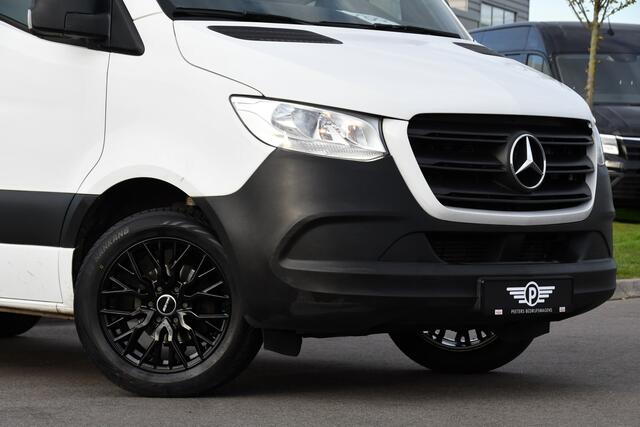 Mercedes-Benz SPRINTER 211 2.2 CDI L1H1 PB Edition Camera, Cruise, Carplay, Stoelverwarming, Trekhaak, Automaat, Mbux, Uniek!