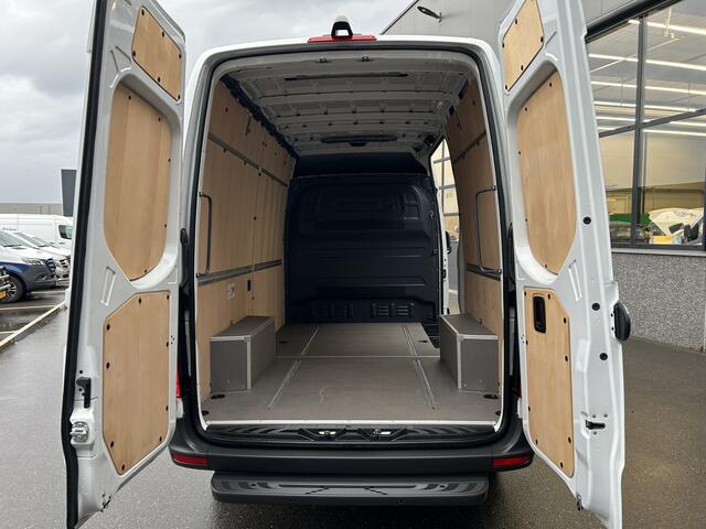 Mercedes-Benz SPRINTER 317 CDI L2 H2 MBUX / 360 Camera / Navigatie / Parkeersensoren / Cruise control / Airco / 270 Graden achterdeuren