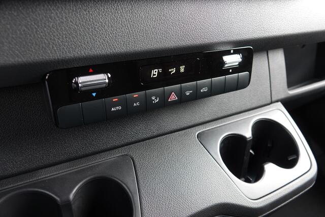 Mercedes-Benz SPRINTER L2H2 319Cdi 190Pk 9G-tronic | RWD | 2x schuifdeur | 3.500Kg trekgewicht | Obsidian Black