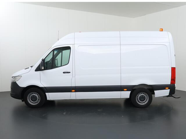 Mercedes-Benz SPRINTER 317 CDI L2 H2 | Aut. | 3500 KG Trekhaak | Inbouw | Parkeercamera | Bluetooth | Airco | Keyless Go | Certified