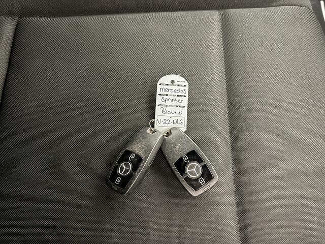 Mercedes-Benz SPRINTER 319CDI 3.0V6 L3H2 Maxi Dubbele Cabine | Airco | Cruise | 2800Kg Trekhaak