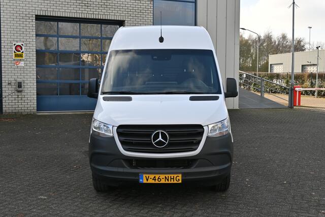 Mercedes-Benz SPRINTER 317 CDI L3H2 Geveerde stoel, Navigatie met camera, 270 Graden deuren