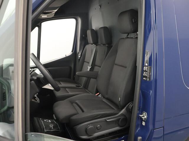 Mercedes-Benz SPRINTER 319 CDI Aut. | L2 H2 | Select | Laadklep | LED | 3-zits | Comfort-stoel | LM Velgen | Parkeercamera | Laadklep | Certified