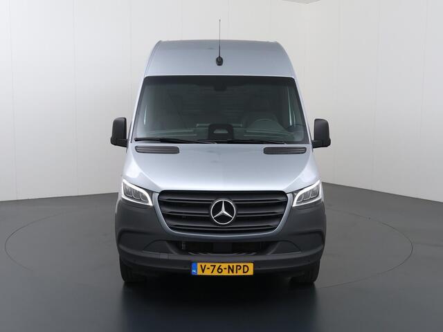 Mercedes-Benz SPRINTER 319 CDI | Aut. | L2 H2 | Pro | 3500 KG. AHW | LED | 3500 KG AHW VOORBEREIDING | STOELVERWARMING | ACHTERUITRIJCAMERA | METALLIC | E4S SMARTPHONE INTEGRATIE | DODEHOEKDETECTIE | LICHTMETALEN VELGEN