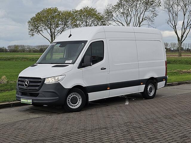 Mercedes-Benz SPRINTER 314 2.2 CDI L2H2 EURO VI-D Automaat Mbux Standkachel Airco Adaptieve Cruise Camera PDC WP-Inrichting RWD Euro6 143 PK!