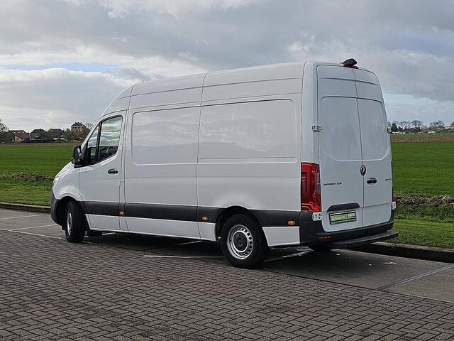 Mercedes-Benz SPRINTER 314 2.2 CDI L2H2 EURO VI-D Automaat Mbux Standkachel Airco Adaptieve Cruise Camera PDC WP-Inrichting RWD Euro6 143 PK!
