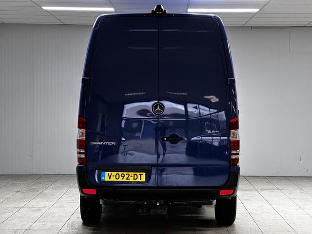 Mercedes-Benz SPRINTER 316 2.2 CDI 325 HD/ AUTOMAAT!/ Trekhaak/ Zij-Schuifdeur rechts/ Camera/ Airco/ Cruise/ Elek. pakket/ Bluetooth/ Armsteun/ Multi. Stuur/ Regensensor/ AUX & USB.
