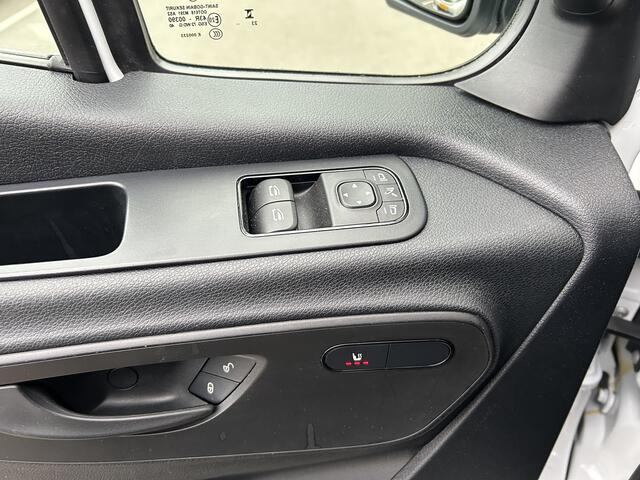 Mercedes-Benz SPRINTER 317 CDI L2 H2 MBUX / 360 Camera / Parkeersensoren / Navigatie / Cruise control / Airco / 270 Graden achterdeuren