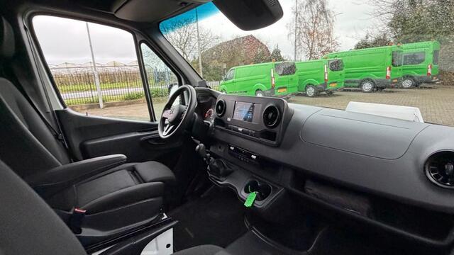 Mercedes-Benz SPRINTER 311 CDI 84KW 114PK RWD L2H2 EURO 6 SERVICE WAGEN AIRCO/ CAMERA/ 100% DEALERONDERHOUDEN