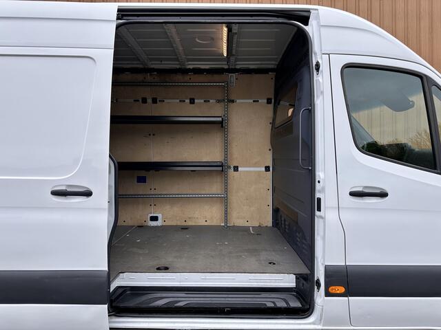 Mercedes-Benz SPRINTER 316 2.2 CDI L3H2 DC EURO VI-D | Cruise Control | Achteruitrijcamera | Ex. BTW | Parkeersensoren | Apple Carplay | Android Auto | Airconditioning
