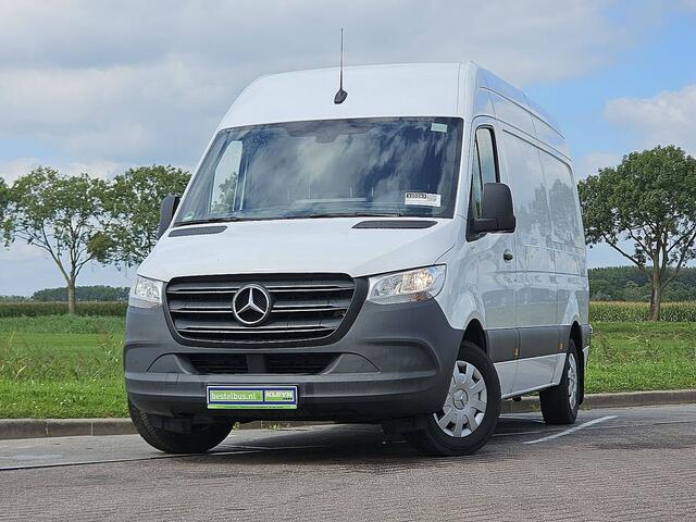 Mercedes-Benz SPRINTER 314 2.2 CDI L2H2 EURO VI-D Airco Mbux Trekhaak Camera Navi Vleugeldeuren Euro6 143 PK!