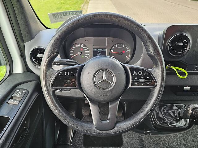 Mercedes-Benz SPRINTER 314 2.2 CDI L2H2 EURO VI-D Airco Mbux Trekhaak Camera Navi Vleugeldeuren Euro6 143 PK!