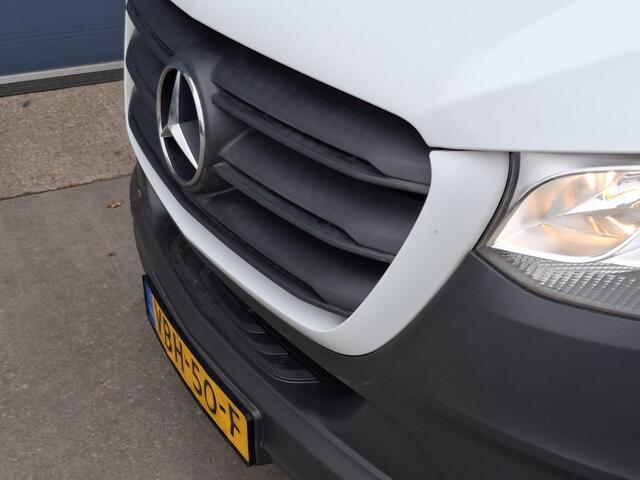 Mercedes-Benz SPRINTER 211 2.2 CDI L2H2 AUTOMAAT / TREKHAAK / NAVI / EURO 6 / CARPLAY