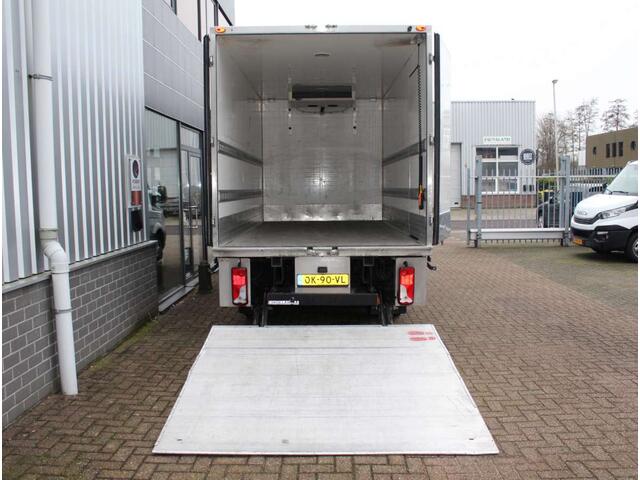 Mercedes-Benz SPRINTER 519 3.0 CDI v6 Aut. Koelwagen Vrieswagen BE-Trekker Oplegger