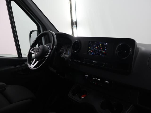 Mercedes-Benz SPRINTER 516 CDI L2 H2 | Aut. | Dubbel Lucht | Navigatie | Parkeercamera| Airco | Keyless Go | 3-zits | Laadruimte-pakket |