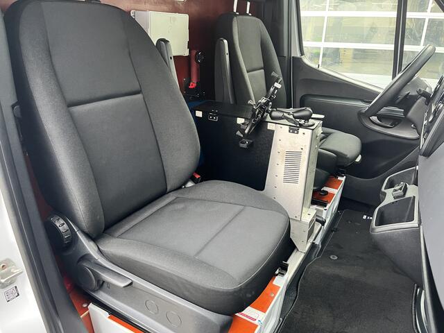 Mercedes-Benz SPRINTER 314 2.2 CDI L2H2 Werkplaats inrichting Airco Cruise controle Trekhaak 2800kg Kastinrichting Omvormer Apple carplay 360*Camera 1e Eigenaar Euro 6 Bpm vrij voor particulier gebruik!!