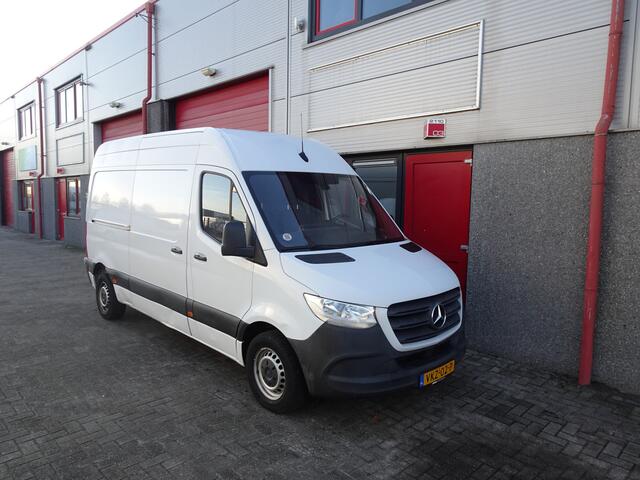 Mercedes-Benz SPRINTER 314 2.2 CDI L2H2 3 zitter