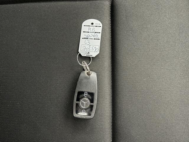 Mercedes-Benz SPRINTER 315CDi L3H2 Maxi | 3500Kg Trekhaak | Mbux Multimedia | Airco | Cruise | 3-Persoons | Betimmering