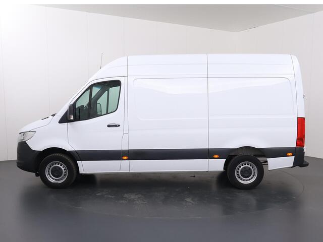 Mercedes-Benz SPRINTER 317 CDI | L2 H2 | Aut. | Navigatie | 2-zits | Opstaptrede | Cruise Control | Spiegelpakket| Parkeercamera | Airco | Dodehoekassistent | Certified