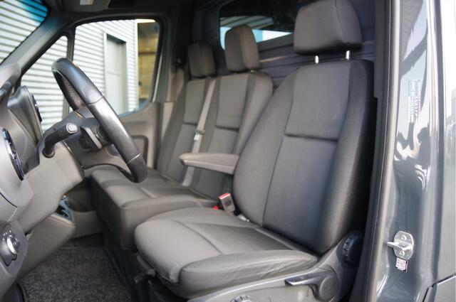 Mercedes-Benz SPRINTER 317 1.9 CDI L2H2 AUT. LED, 3.5T TREKHAAK, ADAPT. CRUISE, STANDKACHEL, CAMERA, NAVI, CLIMA, PARKEERSENSOREN