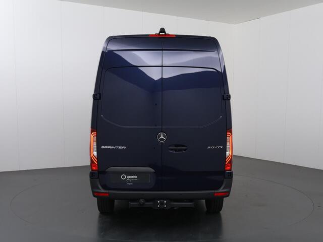 Mercedes-Benz SPRINTER 317 CDI | Aut. | L2 H2 | Pro | LED Koplampen | 3 zits | Achteruitrijcamera | Betimmering | Laadvloer | Lichtmetalen Velgen | Trekhaak | Certified