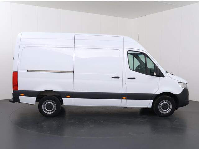 Mercedes-Benz SPRINTER 317 CDI L2 H2 | Aut. | Navigatie | Parkeercamera | 2-zits | Airco | Cruise Control |