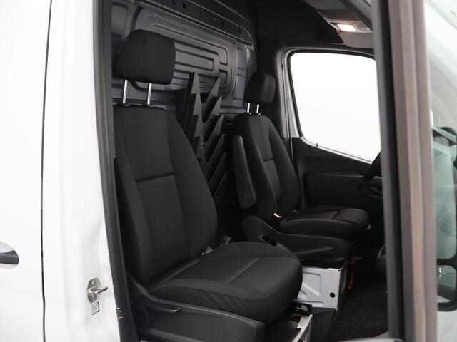 Mercedes-Benz SPRINTER 317 CDI L2 H2 | Aut. | Navigatie | Parkeercamera | 2-zits | Airco | Cruise Control |