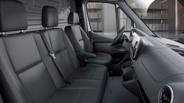 Mercedes-Benz SPRINTER 317 CDI L2 H2 Pro | 3 zits | Achteruitrijcamera | Vloer en Wandbetimmering |