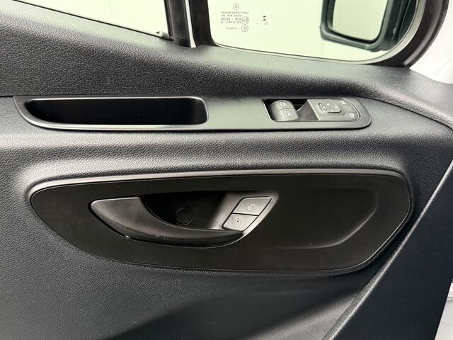 Mercedes-Benz SPRINTER 317CDI Automaat L3H2 Maxi | 3500Kg Trekhaak | Navigatie | Camera | 3-Zits | Airco | Cruise