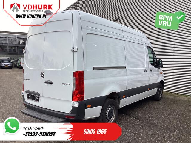 Mercedes-Benz SPRINTER 317 CDI Aut. L2H2 3.5t Trekverm./ LED/ Gev. Stoel/ 270 Gr.Deuren/ Stoelverw./ Airco/ Navi/ Camera/ Cruise/ PDC/ DAB