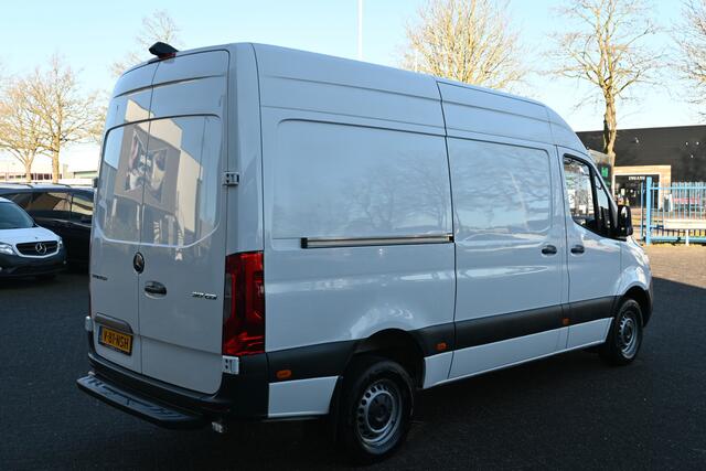 Mercedes-Benz SPRINTER 317 CDI L2H2 Werkplaats inrichting, Geveerde stoel, Standkachel