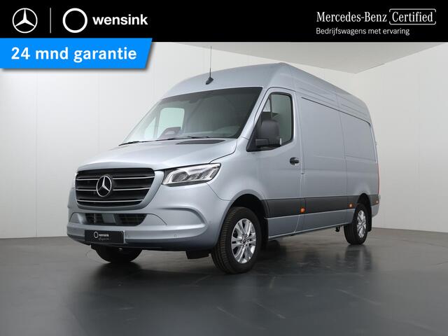 Mercedes-Benz SPRINTER 319 CDI | Aut. | L2 H2 | Select | LED Koplampen | 3-zits | Achteruitrijcamera | Navigatie | Apple Carplay/Android Auto | 3500 KG. AHW | Distronic Plus | LM Velgen | Certified
