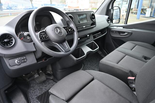 Mercedes-Benz SPRINTER 317 CDI L2H2 360 Graden camera, Navigatie, Apple Carplay/Android Auto