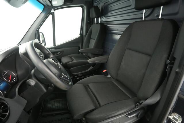 Mercedes-Benz SPRINTER 317 CDI 170PK L2H2 | Airco | Camera | Cruise | Carplay | Stoelverw. | Navi