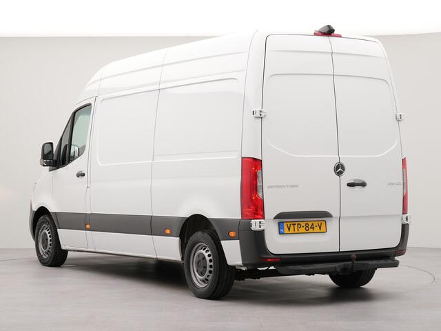 Mercedes-Benz SPRINTER 315 1.9 CDI L2H2 FWD Automaat | Apple Carplay | Cruise Control | Keyless Start | Trekhaak | Achteruitrijcamera | Navigatie | Dodehoekdetectie |