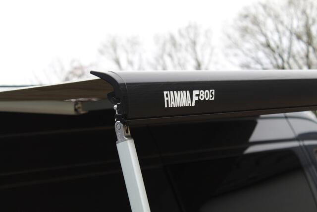 Mercedes-Benz SPRINTER 319 190Pk 3.0 CDI V6 L3H2 | LED | Luifel