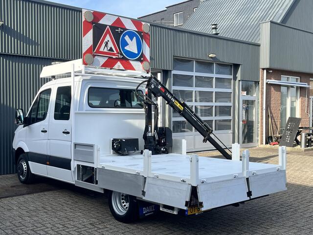 Mercedes-Benz SPRINTER 514 CDI 366 Hiab Laadkraan 018T Trekhaak 3500kg Airco 6 persoons uitvoering Open laadbak Pick-up Euro 6 Verkeersbord Actiebord Pijlenbord Bakwagen P-up Tachograaf 1e eigenaar ex gemeente