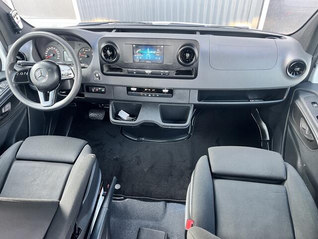 Mercedes-Benz SPRINTER 514 CDI 366 Hiab Laadkraan 018T Trekhaak 3500kg trekgewicht Airco 6-Persoons Open laadbak Pick-up Euro 6 Verkeersbord Actiebord Pijlenbord Bakwagen P-up Tachograaf 1e eigenaar ex gemeente