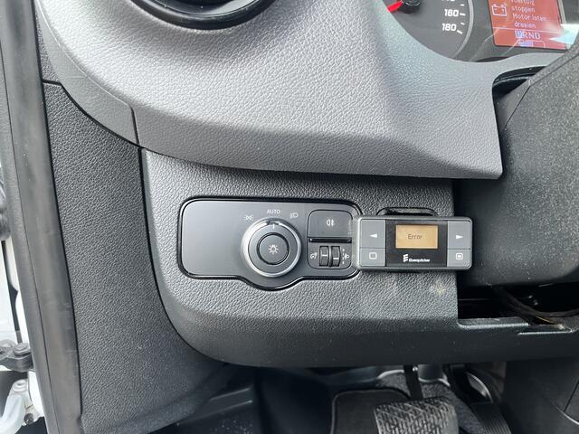 Mercedes-Benz SPRINTER 514 CDI 366 Hiab Laadkraan 018T Trekhaak 3500kg trekgewicht Airco 6-Persoons Open laadbak Pick-up Euro 6 Verkeersbord Actiebord Pijlenbord Bakwagen P-up Tachograaf 1e eigenaar ex gemeente