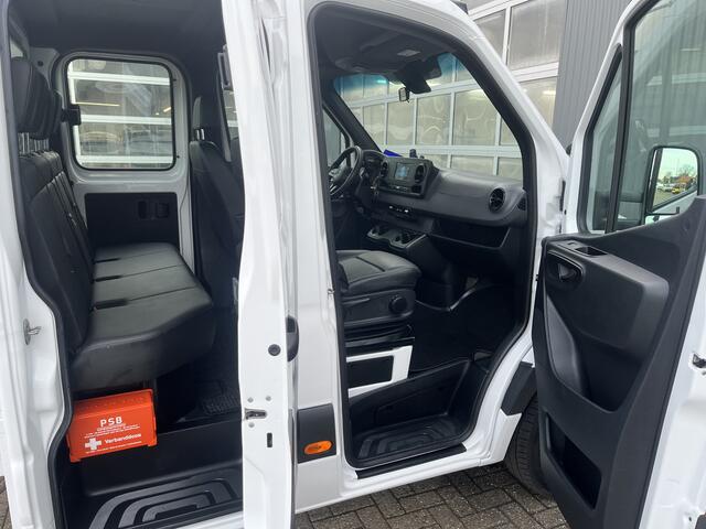 Mercedes-Benz SPRINTER 319 1.9 CDI L3 RWD DC 190pk 433 Wielbasis Trekhaak 3500kg trekgewicht Airco Cruise controle 6-Persoons Telefoonverbinding Werkverlichting Euro 6